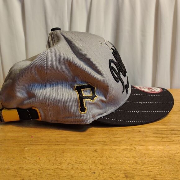 New Era 9Fifty Pittsburgh Pirates Pinstripe Strapback Hat - New - Picture 6 of 10